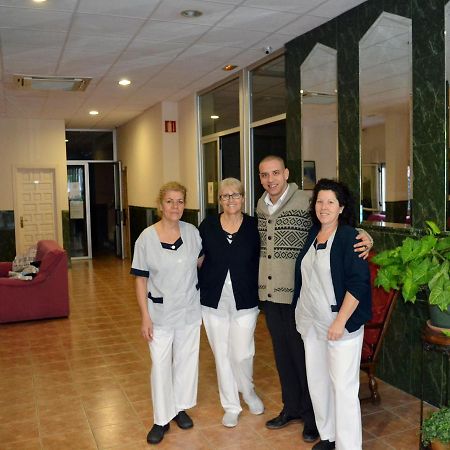 Hostal La Casa De Enfrente Málaga Exterior foto