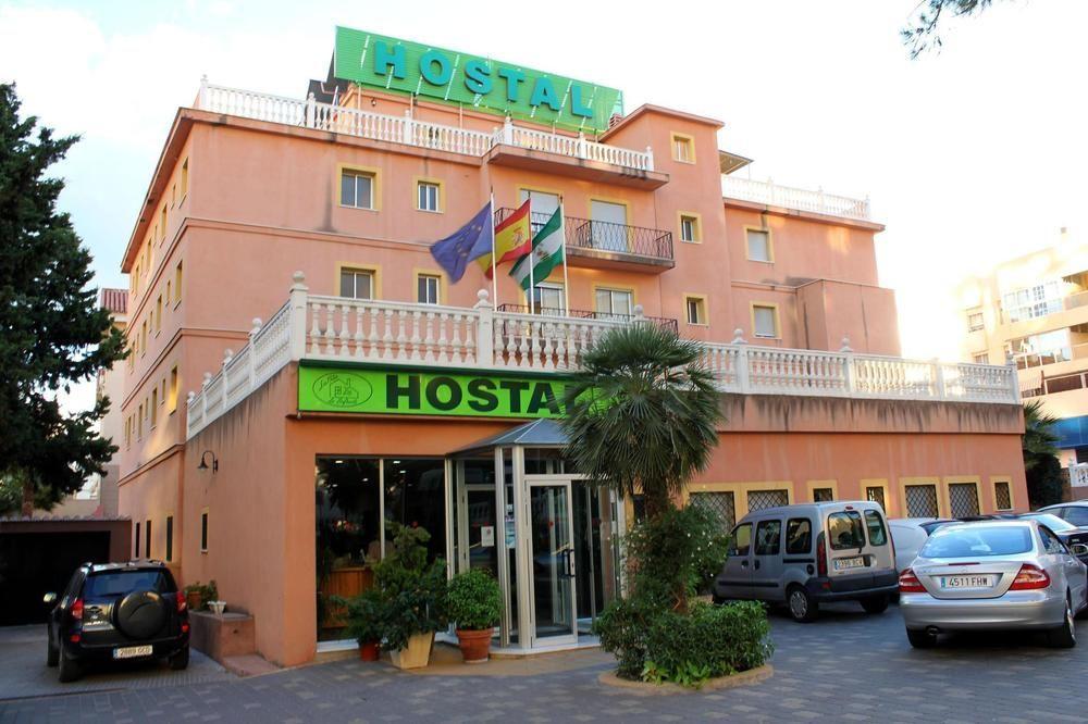Hostal La Casa De Enfrente Málaga Exterior foto