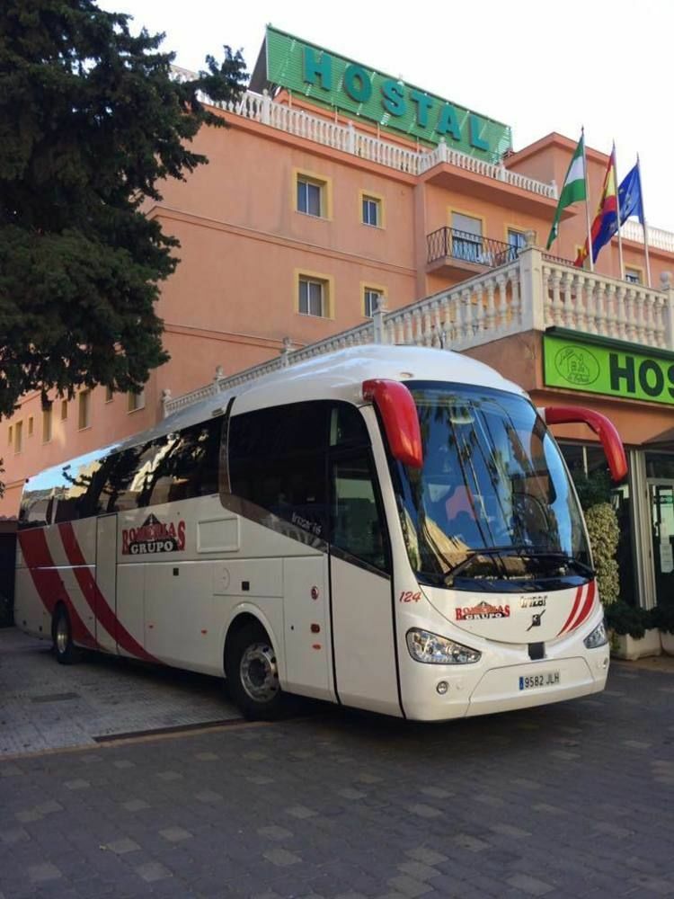 Hostal La Casa De Enfrente Málaga Exterior foto